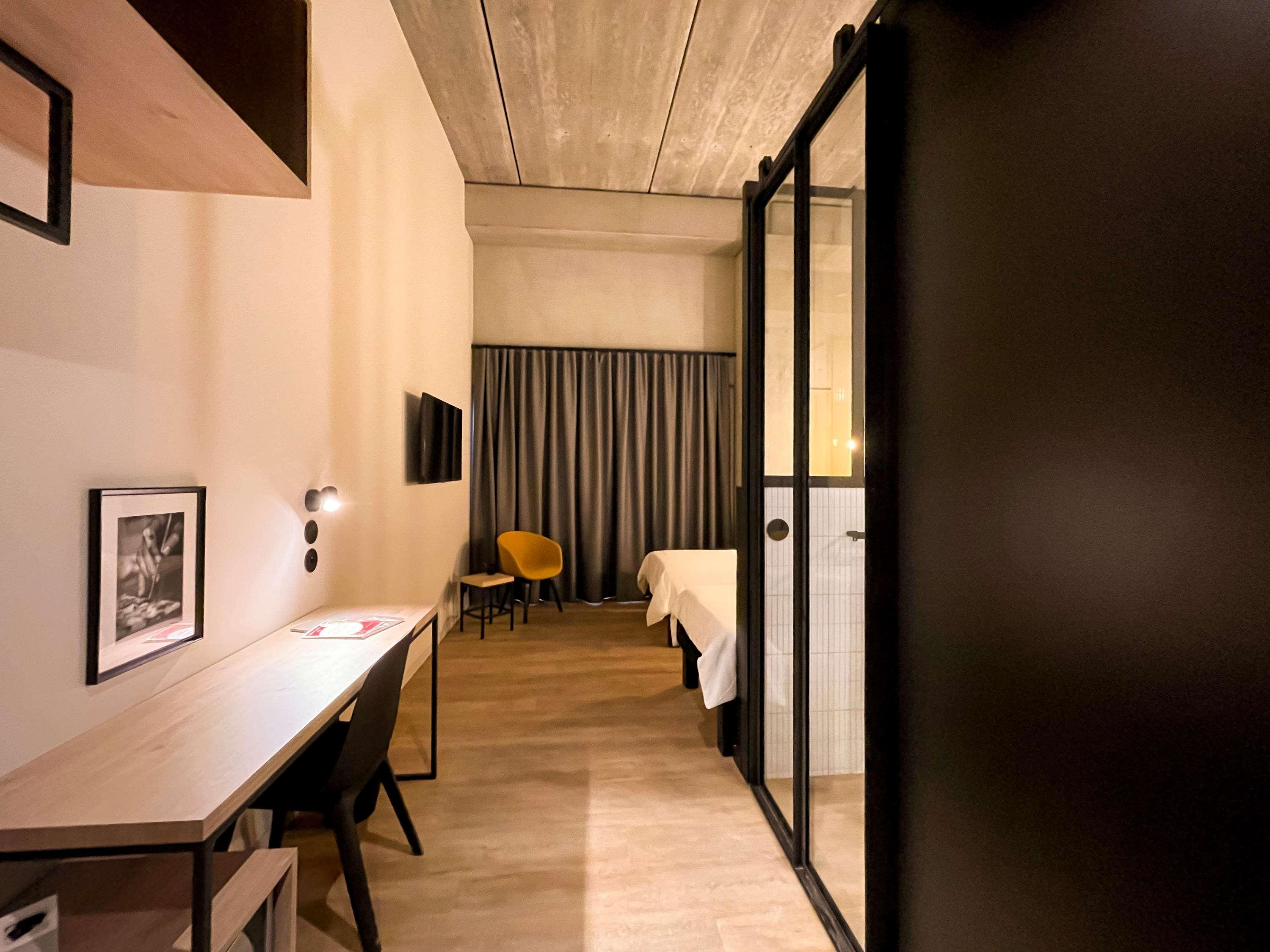 Ibis Styles Namur Ngoại thất bức ảnh