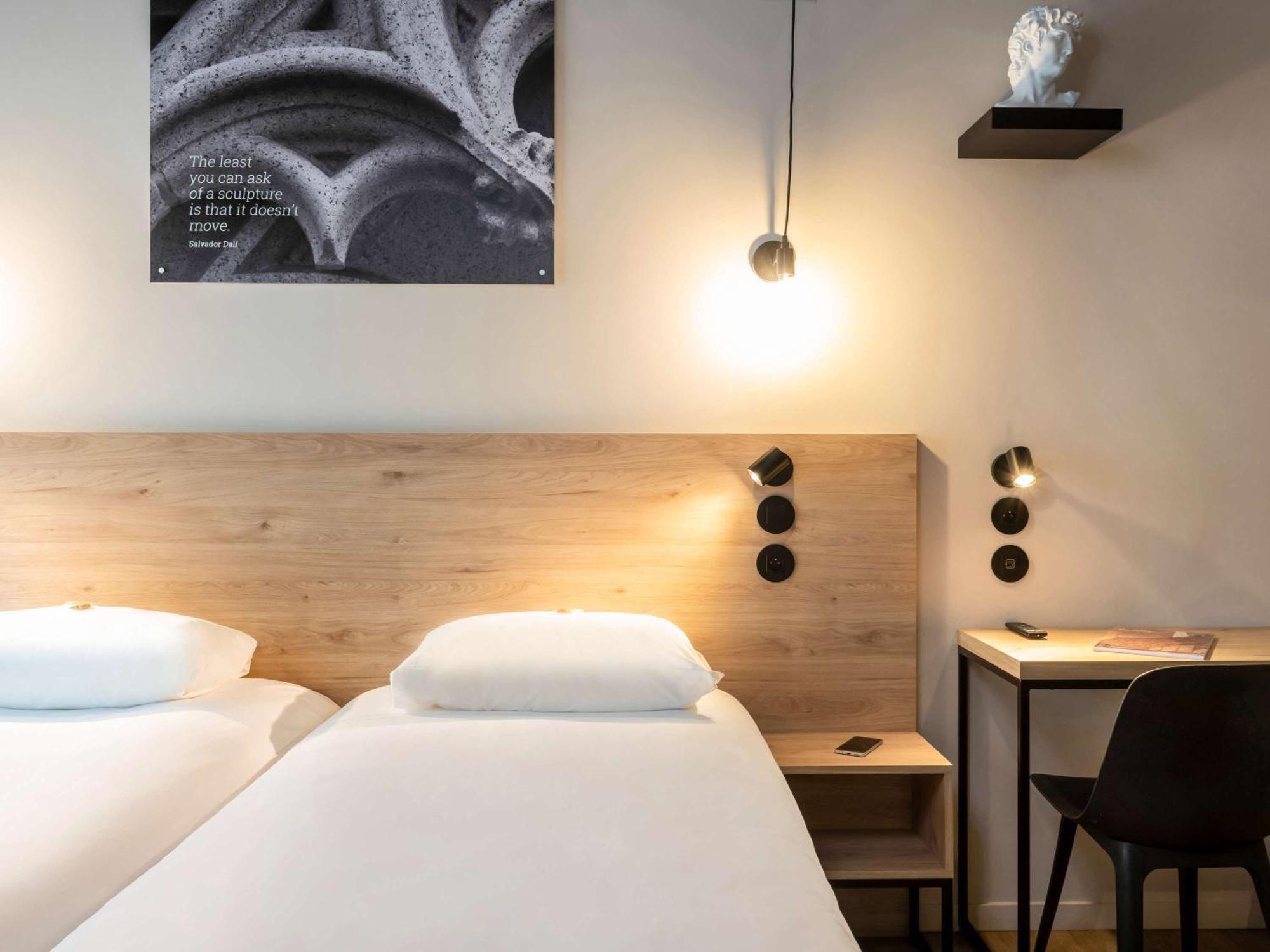 Ibis Styles Namur Ngoại thất bức ảnh
