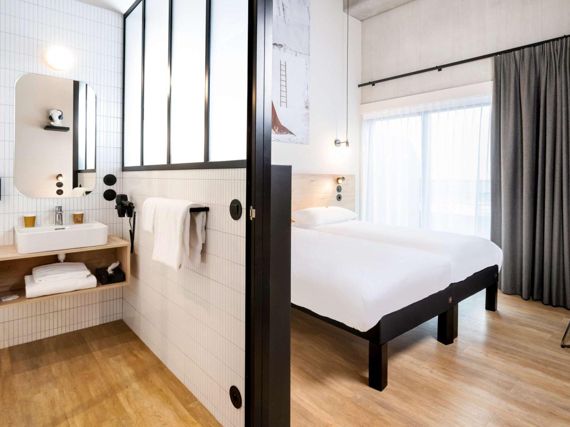Ibis Styles Namur Ngoại thất bức ảnh